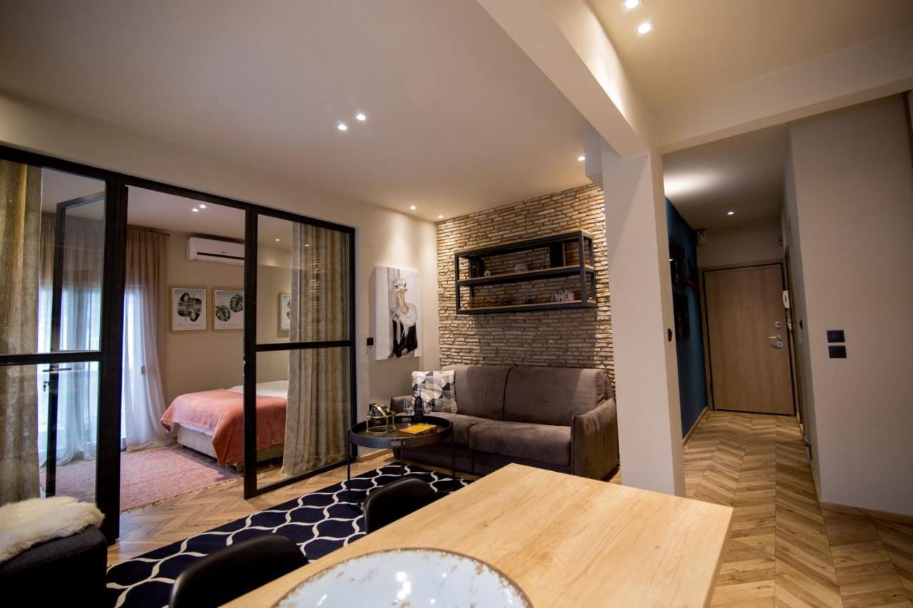 Thess Cozy Living Apartment Tesalonika Bagian luar foto